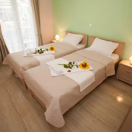 Apartment Kentrikon Polychrono