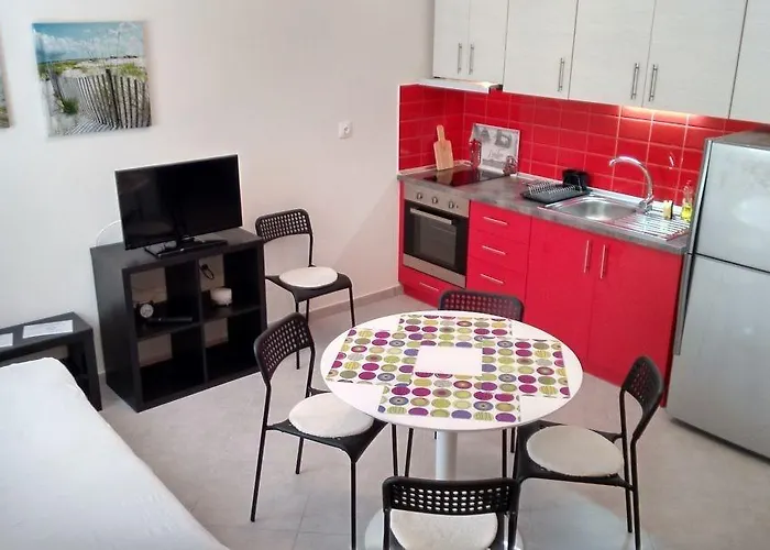 Kentrikon Apartament *